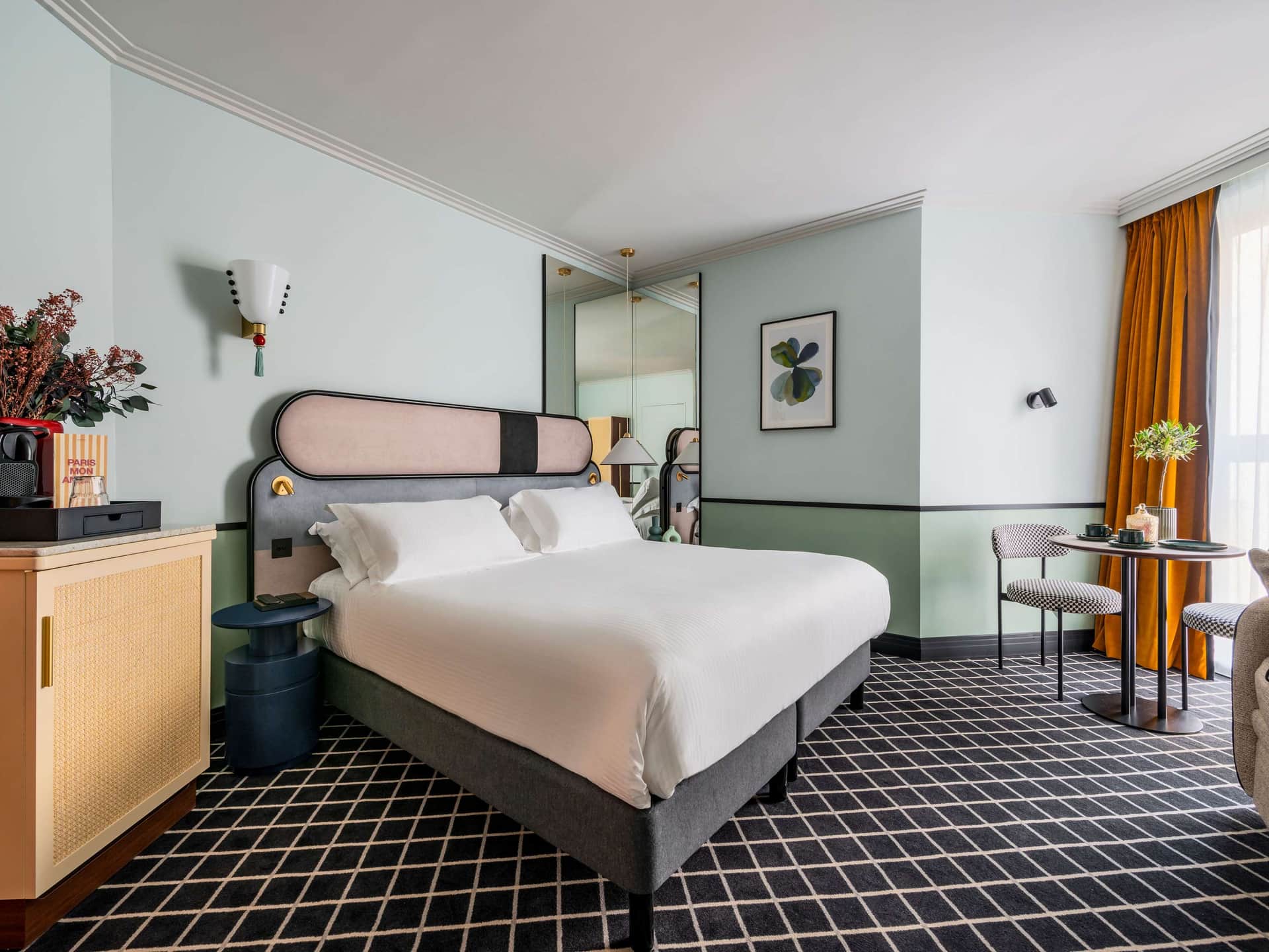 Hotel Faubourg Galant Paris, Handwritten Collection