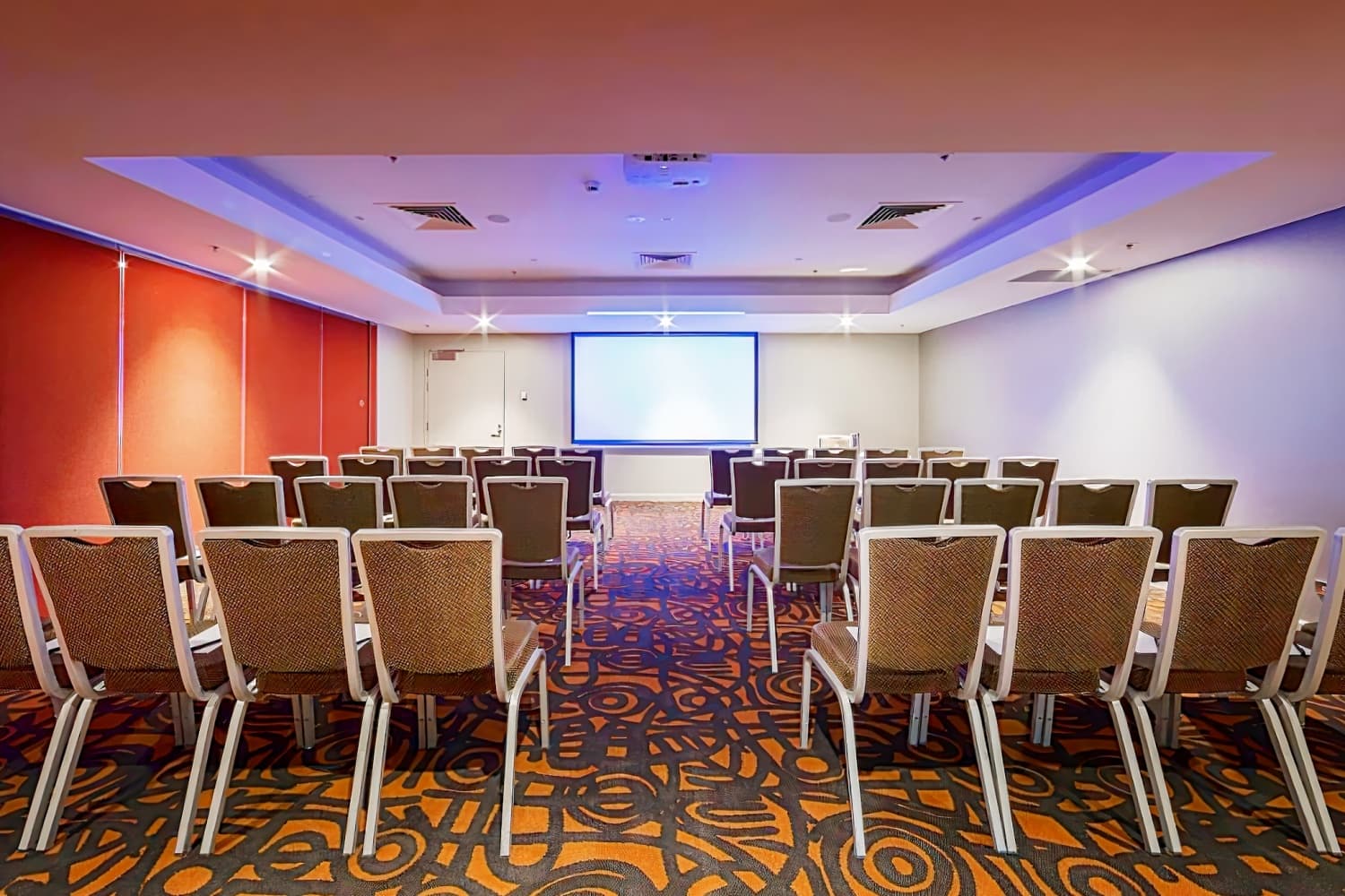 Novotel Canberra