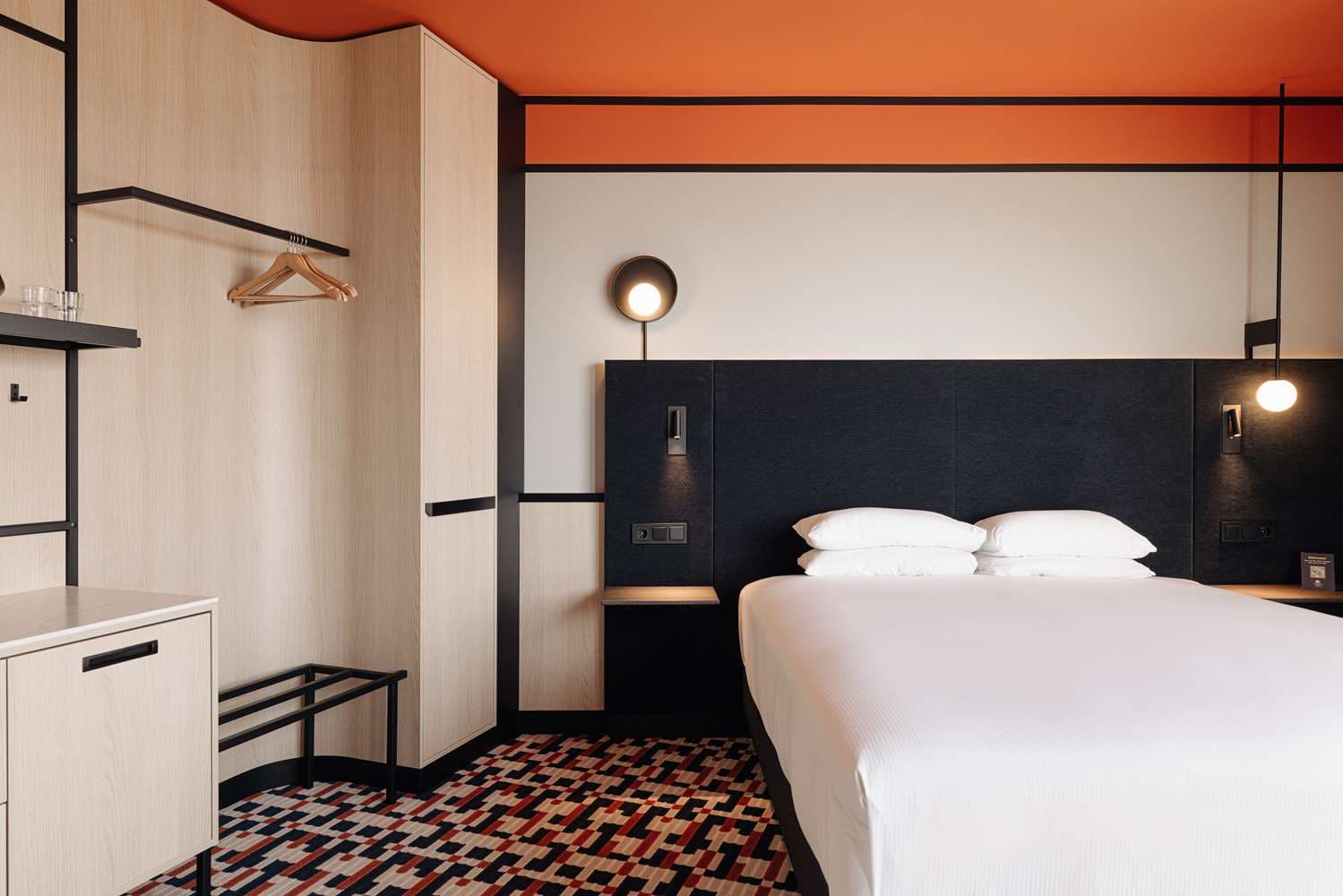 DoubleTree by Hilton Amsterdam Centraal Station