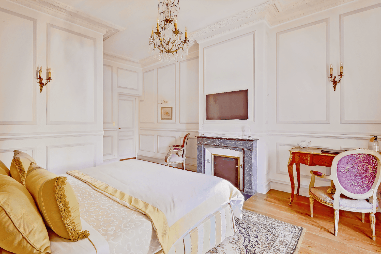 Villa Victor Louis