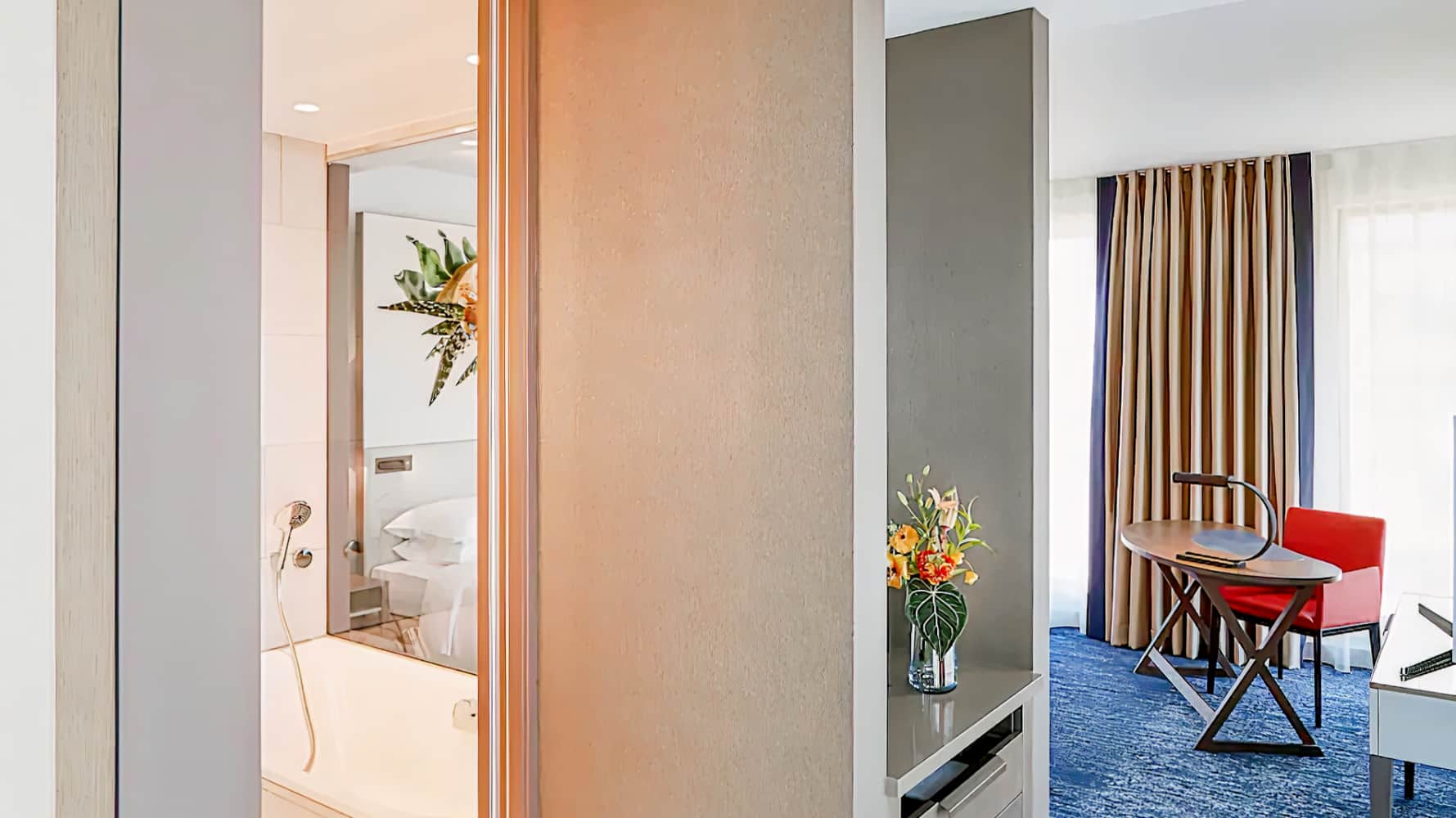 Hyatt Regency Amsterdam
