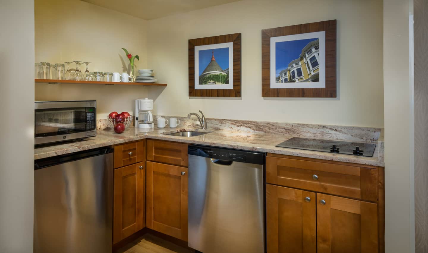 Georgetown Suites
