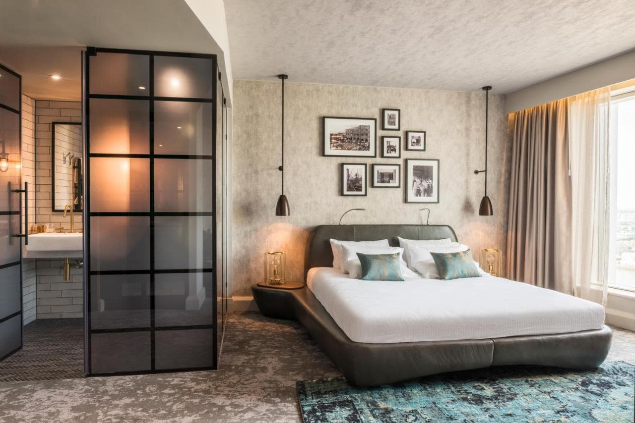 Late check-out hotels